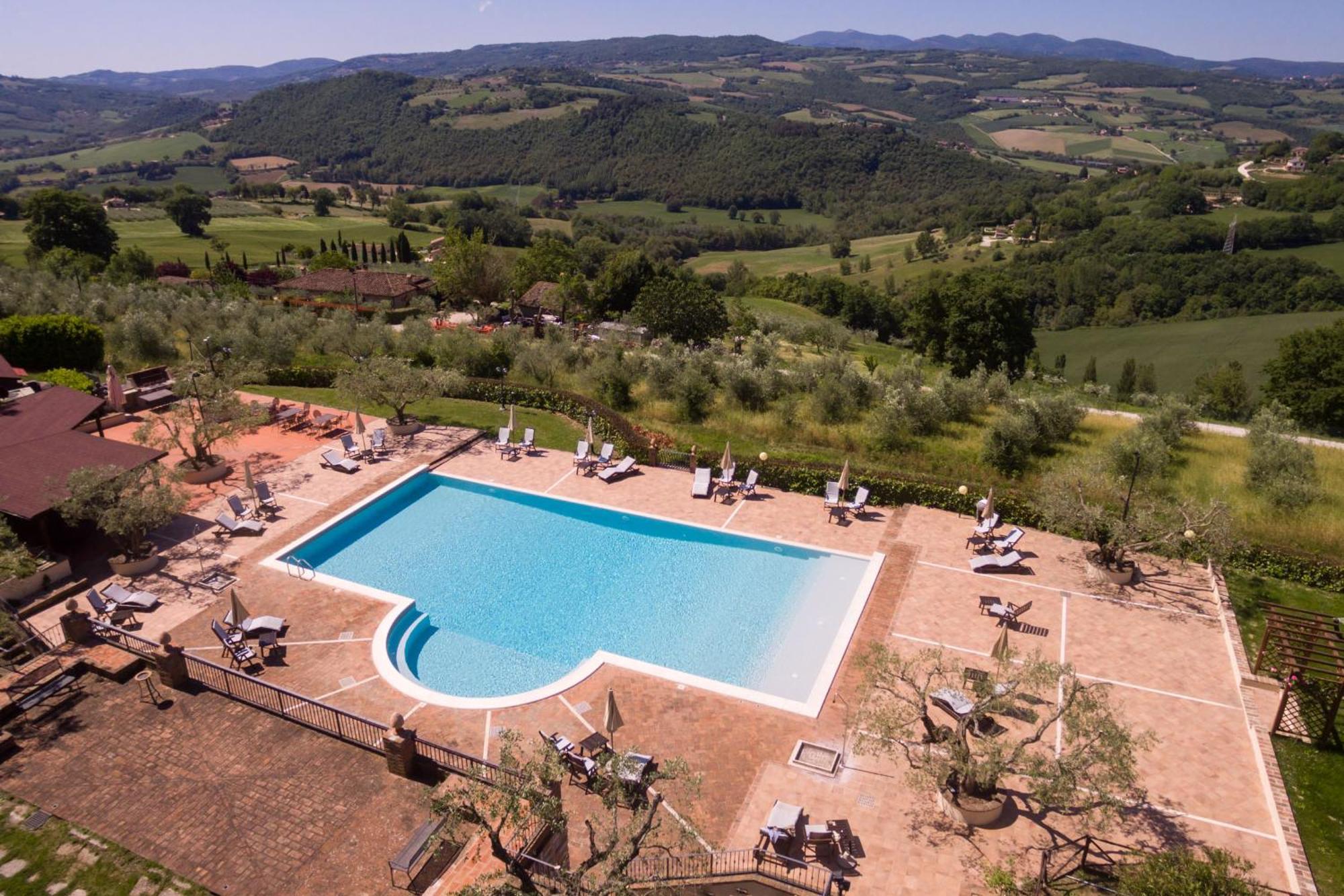 Hotel Bramante Todi Luaran gambar
